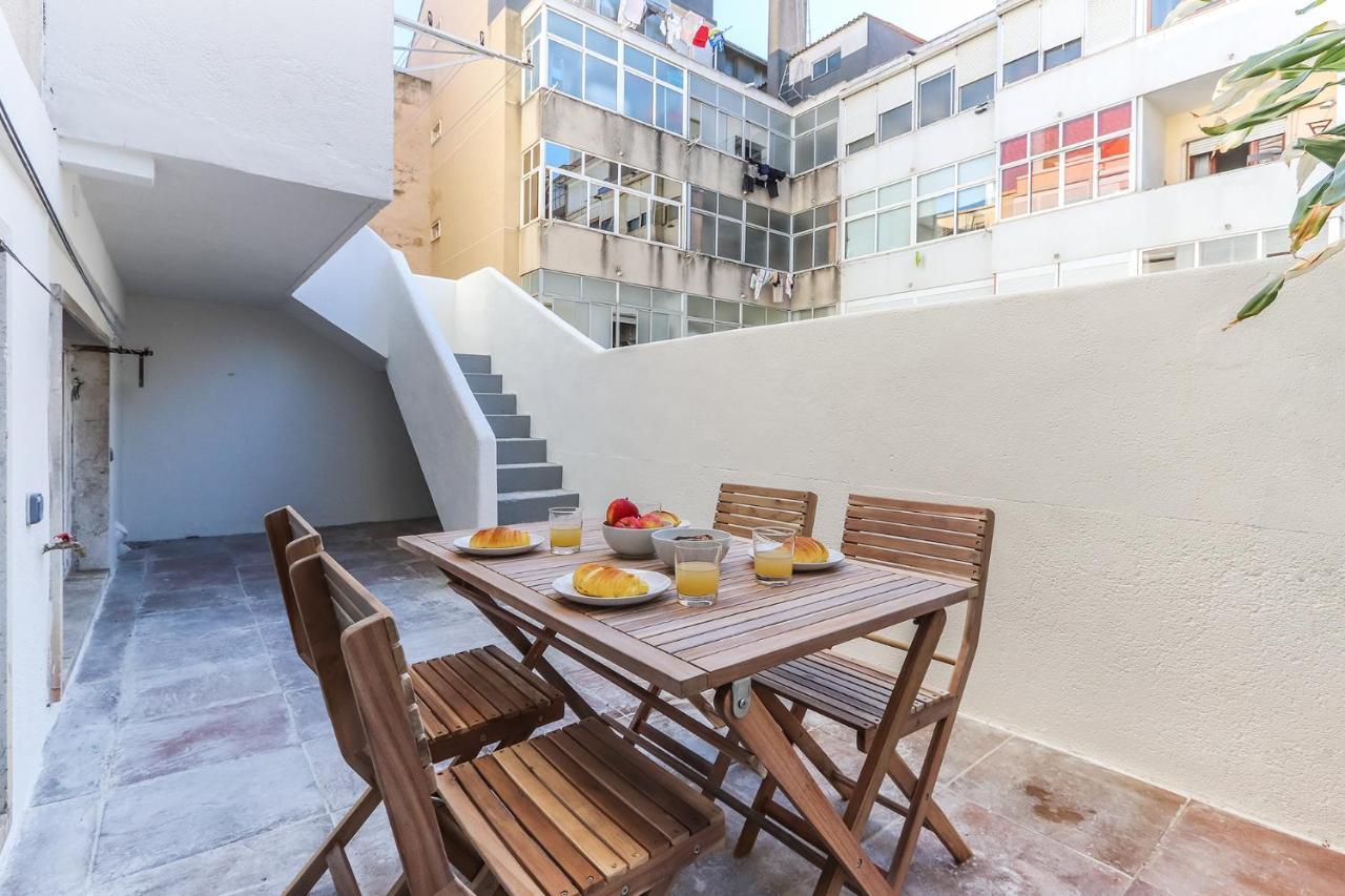 Vita Portucale ! Olaias Design With Terrace Lisbon Exterior photo